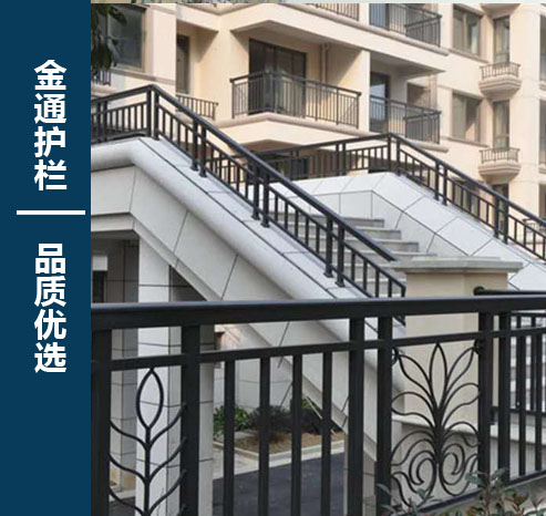 安阳1.0工地人工草坪_人工草坪施工工地